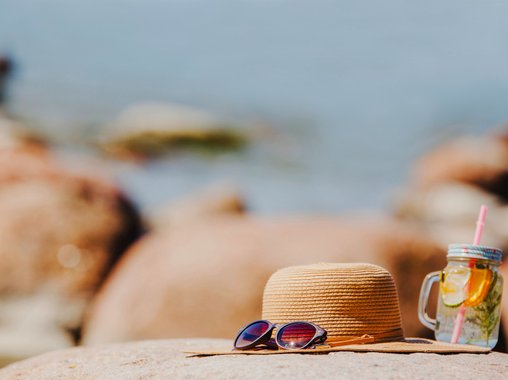 Россияне планируют летний отдых: популярные направления и тренды 2025 года