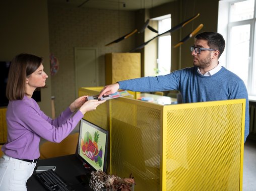 ФНС усилила проверки пунктов выдачи заказов из-за теневой занятости