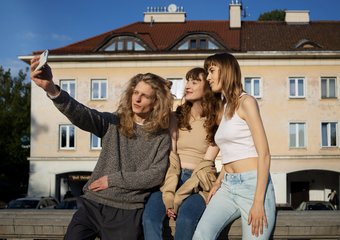 Мини-пенсия до 30: новая модель жизни молодежи