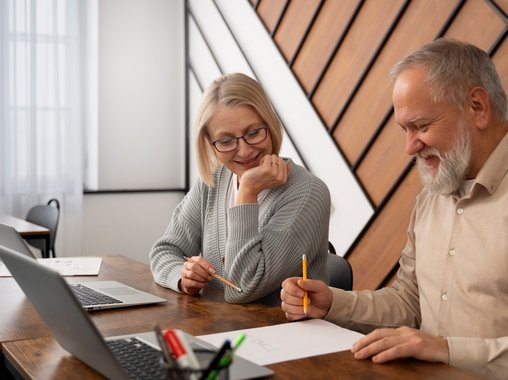 Пенсионный разрыв сокращается: индексация для работающих пенсионеров дала результат