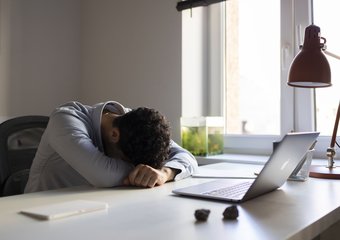 Половина россиян уволилась с предыдущей работы из-за выгорания