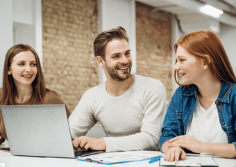 Зумеры выбирают этичную среду и креатив вместо токсичности и рутины