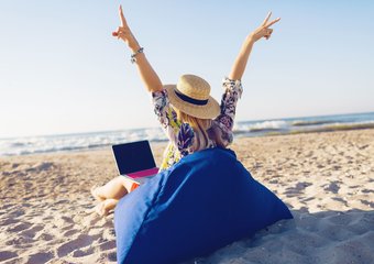 В России уличили работодателей в ограничении отпусков сотрудникам