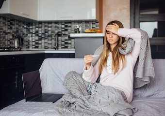 Минтруд напомнил работодателям об обязанности оплачивать больничные бывшим сотрудникам