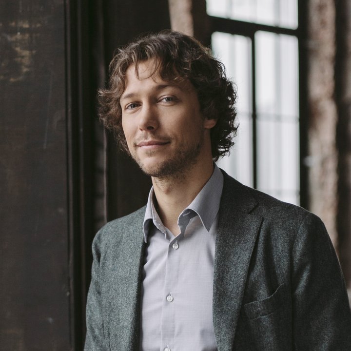 Фото эксперта