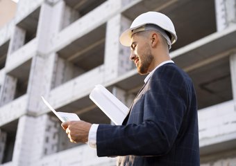 Спрос на монолитчиков в России вырос почти вдвое
