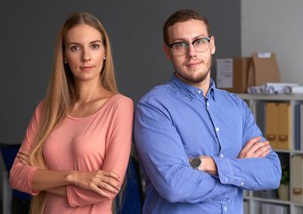 Мужчины работают по ночам, женщины — держат границы и быстрее коммуницируют