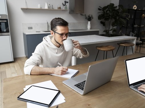 Спрос на подработку в России вырос в 3,5 раза за год