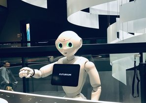 Чат-бот. Как сотрудники IT-компании перестали донимать своего HR