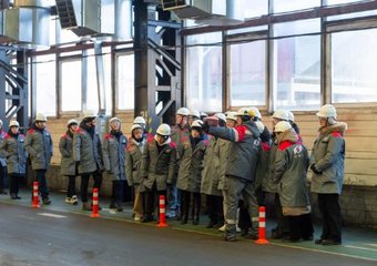 Чусовской завод ОМК провел профориентационную встречу для учащихся школ Пермского края