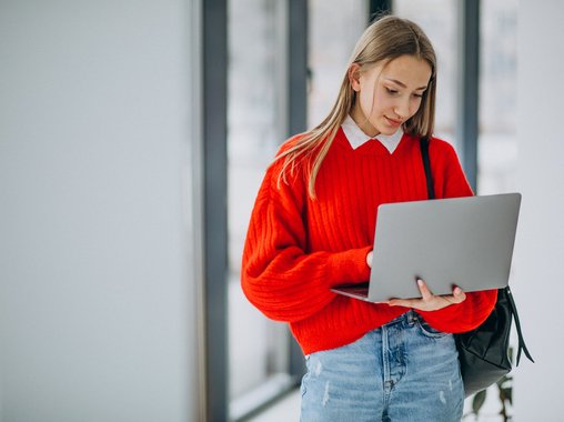 Студентки-инвесторы зарабатывают втрое больше студентов-мужчин