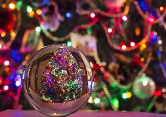 Дорогие друзья! С Новым годом!