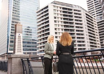 Amazon призвала сотрудников переехать поближе к офисам компании