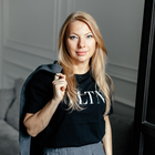 Александра Прицкер