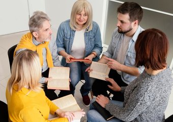 Родители повлияли на выбор специальности каждого десятого россиянина