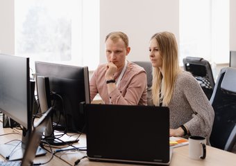 Треть британских компаний внедрила слежку за сотрудниками