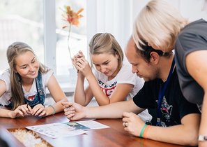 Е-kids summer programs: воспитаем себе смену
