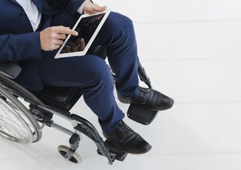 Работодателям в Казахстане выплатят субсидии за организацию рабочих мест для инвалидов