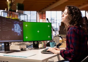 Российских госслужащих массово обучат работе с искусственным интеллектом