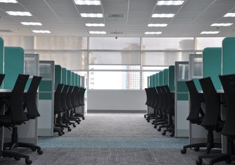 Сотрудники российских компаний отметили уменьшение соцпакета