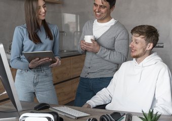 Зумеры в ИТ: как новое поколение сотрудников меняет философию управления в бизнесе