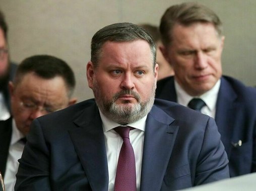 Глава Минтруда предложил учитывать в трудовом стаже период ухода за ребенком для многодетных родителей