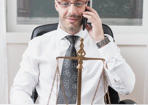 «Увидимся в суде»: что делать, если работник подал на вас в суд