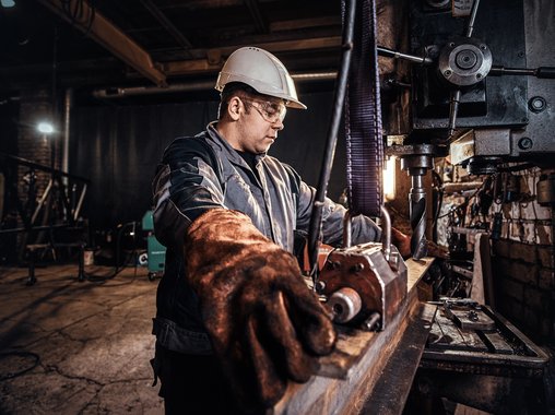 В Госдуме разъяснили порядок доплат летчикам и шахтерам: пересмотр четыре раза в год