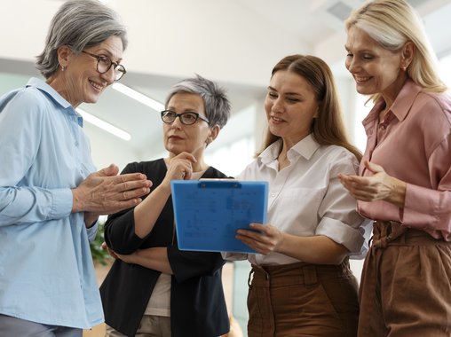 Возраст как актив: как удержать и раскрыть опытных сотрудников