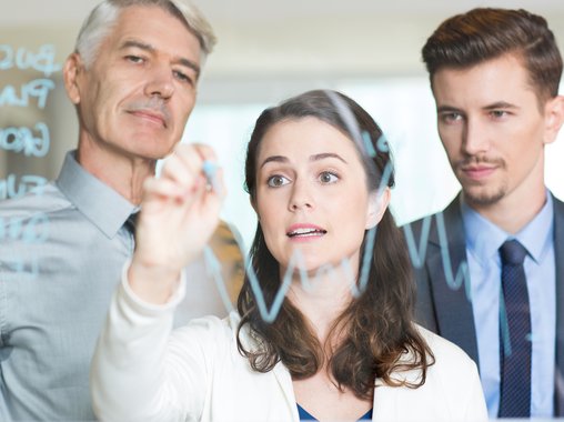 Как ИИ помогает онбордить сотрудников и какие HR-процессы автоматизируют нейросети