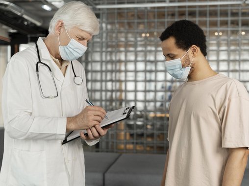 Госдума утвердила ужесточение условий получения полисов ОМС для трудовых мигрантов