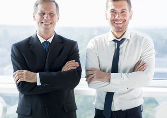 Компании с одним гендиректором могут официально «одалживать» друг у друга сотрудников