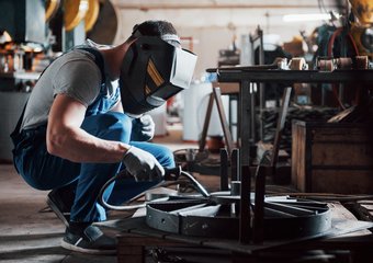 Сварщики — в топ-3 самых востребованных квалифицированных рабочих