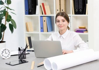 Официальное трудоустройство — главный приоритет для 65% россиян