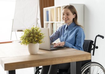 СФР компенсирует бизнесу до 200 тыс. рублей за оборудование рабочего места для инвалида