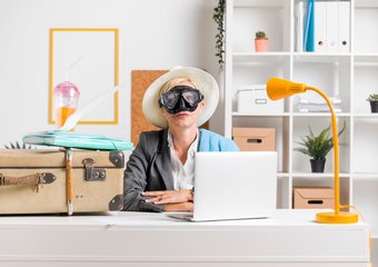 Каждый третий сотрудник в России после отпуска задумывается об увольнении