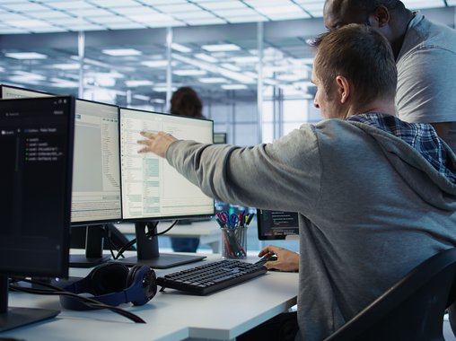 Рынок ИТ в 2026 году перешел от кандидатов к работодателям: зарплаты перестали расти, ИИ стал нормой, а забота о психике — бенефитом