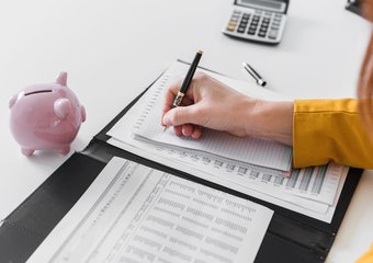 Аналитики данных стали самыми высокооплачиваемыми офисными специалистами в России