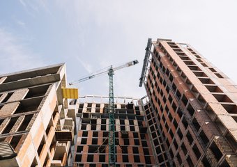 В 2025 году более 50% управленцев в строительной отрасли не получили полных бонусов