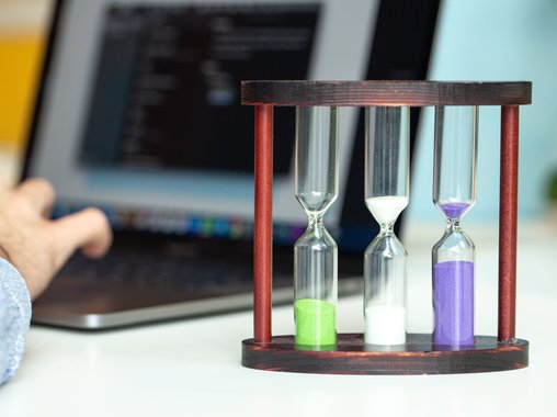 Отпуск автоматически продлевает испытательный срок