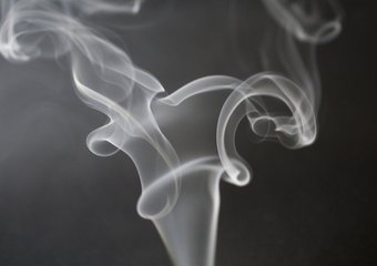 Минздрав предложил штрафовать за курение на работе