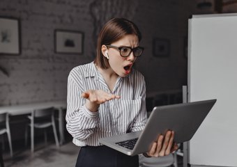 Огромное количество отказов на hh.ru захлестнуло Россию. TheHRD разобрался, что делать.