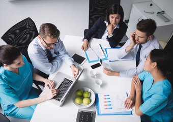 В России расширят полномочия фельдшеров и акушерок из-за нехватки врачей