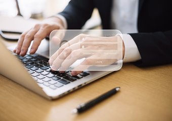 Исследование: 15% россиян используют один пароль для работы и личных аккаунтов