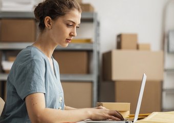 Молодые люди отказываются идти работать в сферу электронных закупок