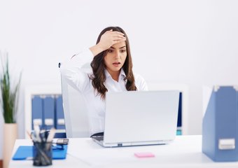 Почему даже опытные специалисты допускают ошибки: эксперт Егжанова назвала неочевидные причины