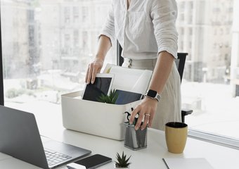 Тренд на «увольнения в никуда»: россияне все чаще бросают работу ради паузы