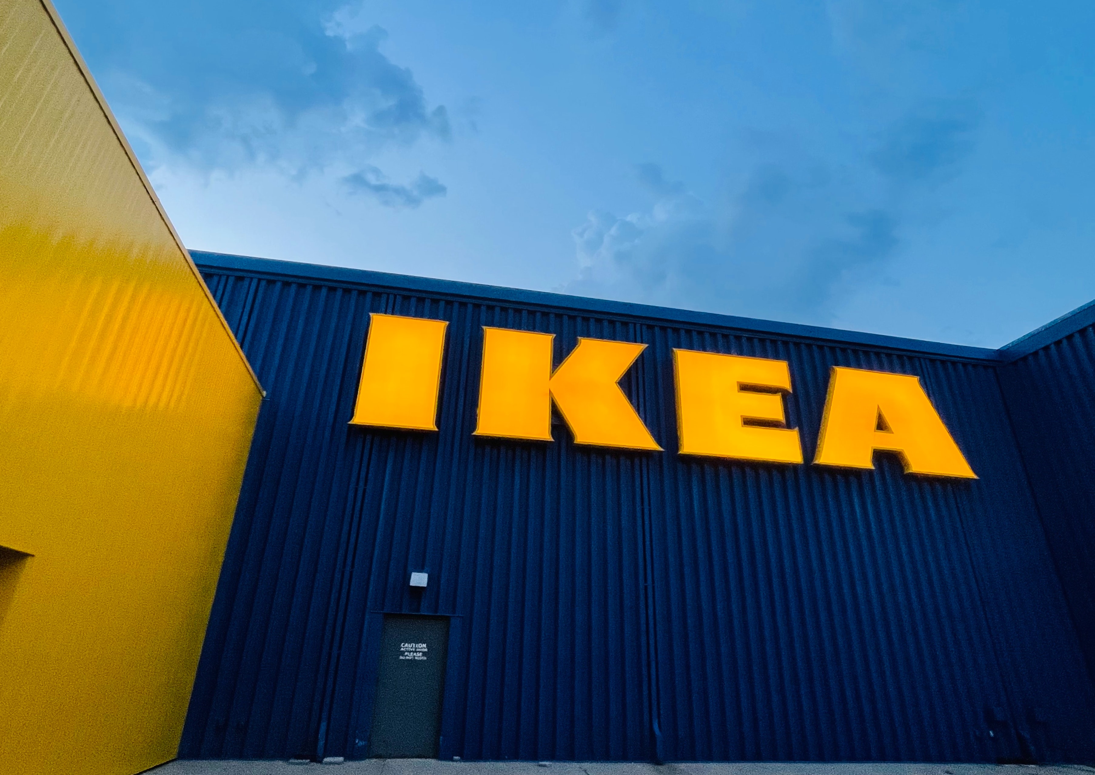 IKEA сократила больничные выплаты непривитым британским сотрудникам, IKEA, ИКЕА, IKEA новости, ИКЕА новости, IKEA новости сегодня, ИКЕА новости сегодня, IKEA последние новости, ИКЕА последние новости, сокращения больничных выплат, пандемия, не вакцинированные сотрудники, ИКЕА в Великобритании, ИКЕА ограничения для сотрудников